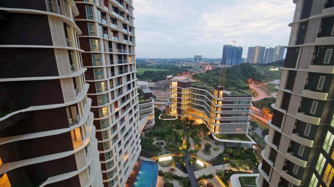Afiniti Muslim Medini Condo Нусаджайя Экстерьер фото